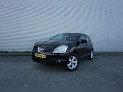 Nissan Qashqai - 1.6 Visia Airco / Cruise / Elektr. ramen / Trekhaak / Lm velgen / NAP