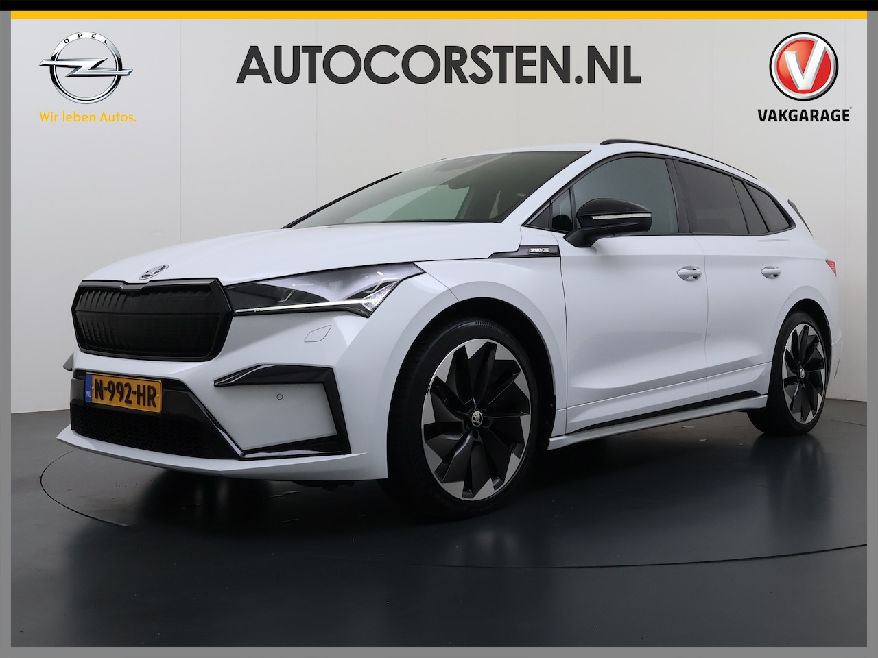 Skoda Enyaq iV - 180PK Sportline SOH 90% Sportstoelen Adap.Cruise Stuurverwarming Lmv 21" Blind Spot Assist - AutoWereld.nl