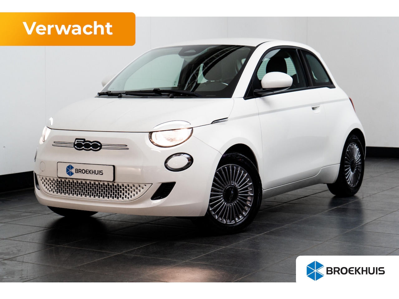 Fiat 500e - Icon 42 kWh 120 pk | Apple Carplay | Cruise control | Parkeersensoren | - AutoWereld.nl