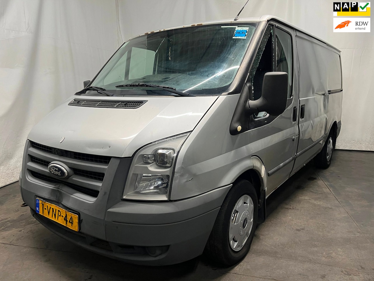 Ford Transit - 280M 2.2 TDCI Economy Edition - Schade - AutoWereld.nl