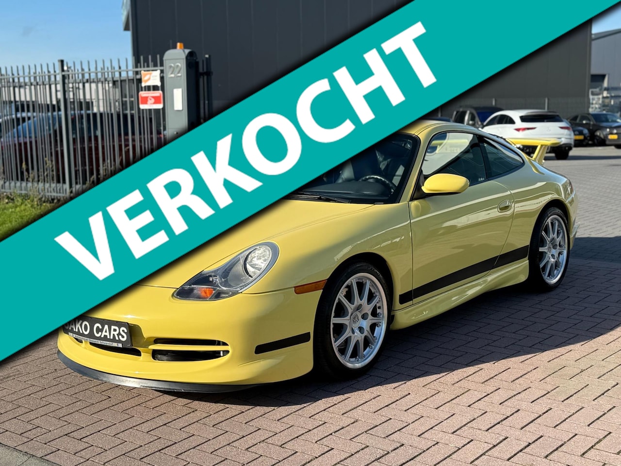 Porsche 911 - 3.4 Coupé Carrera GT3 Aero 301PK Geel Uniek!! - AutoWereld.nl