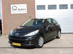 Peugeot 207 - 1.4-16V Color-line/Zwart/AIRCO/APK 4-11-2027