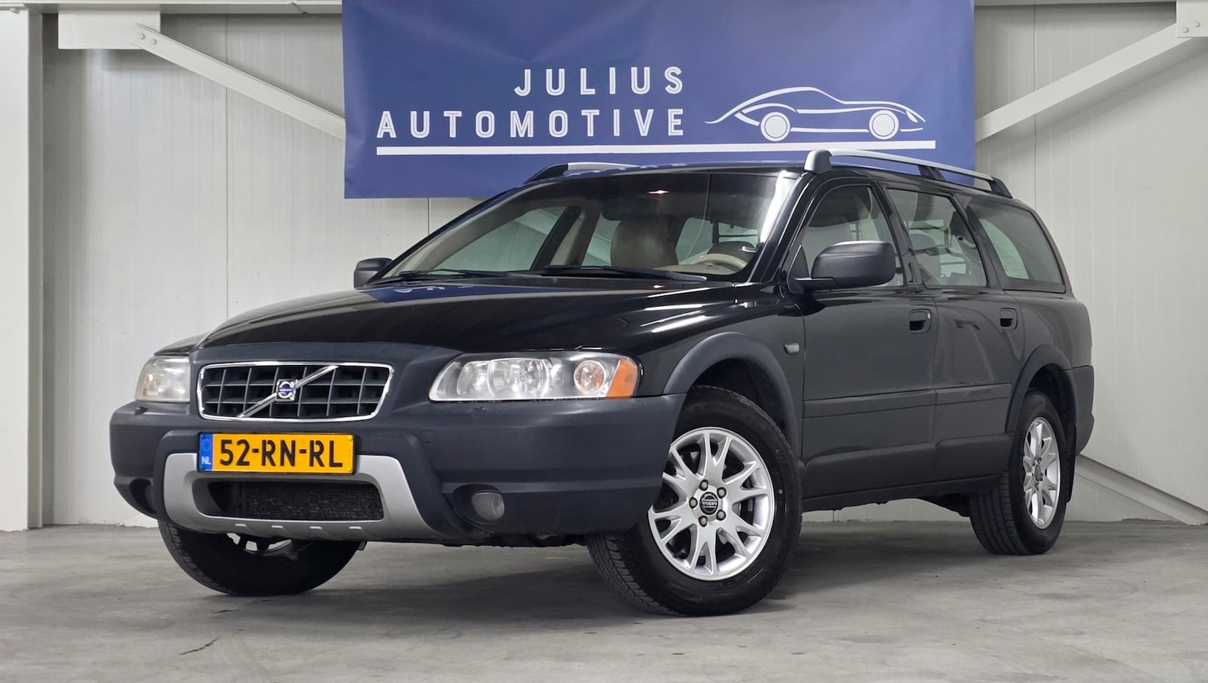 Volvo XC70 - 2.5 T Summum Trekhaak Clima Leer Xenon Nieuwe APK Garantie Mooi! - AutoWereld.nl