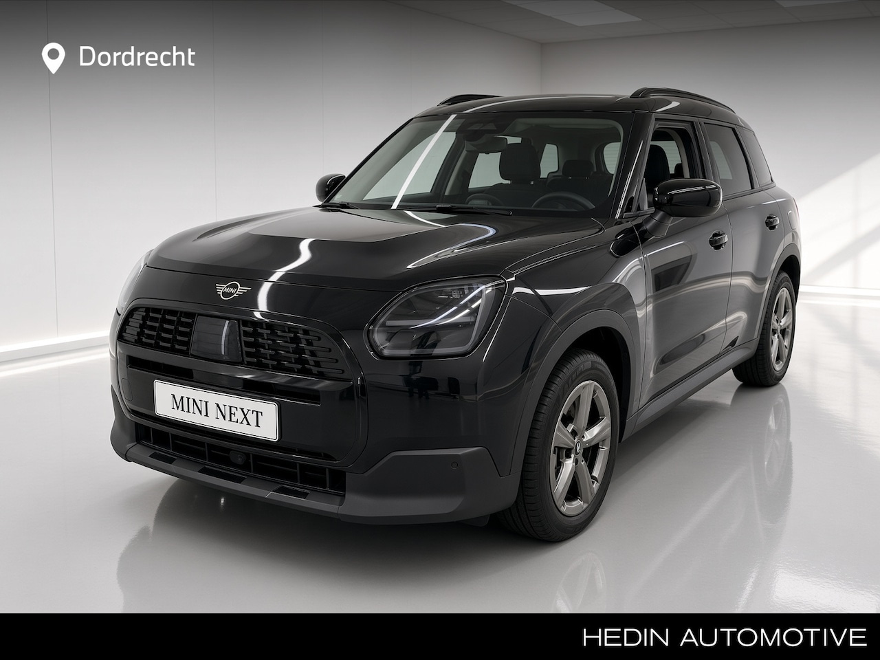MINI Countryman - 1.5 C Essential XS | Stoelverwaming | LED | Alarm | All Season Banden - AutoWereld.nl