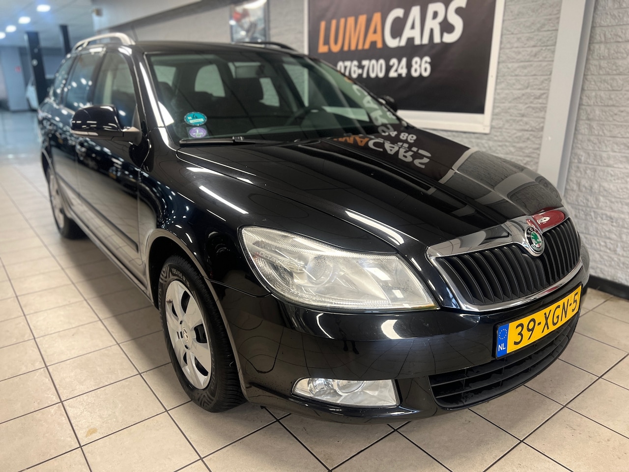 Skoda Octavia Combi - 1.4 TSI Greentech Ambition | Distri. V.V - AutoWereld.nl