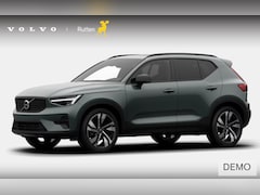 Volvo XC40 - B4 211PK Automaat Plus Dark Panoramadak/ Adaptive Cruise Control/ 360 Camera/ Google infot