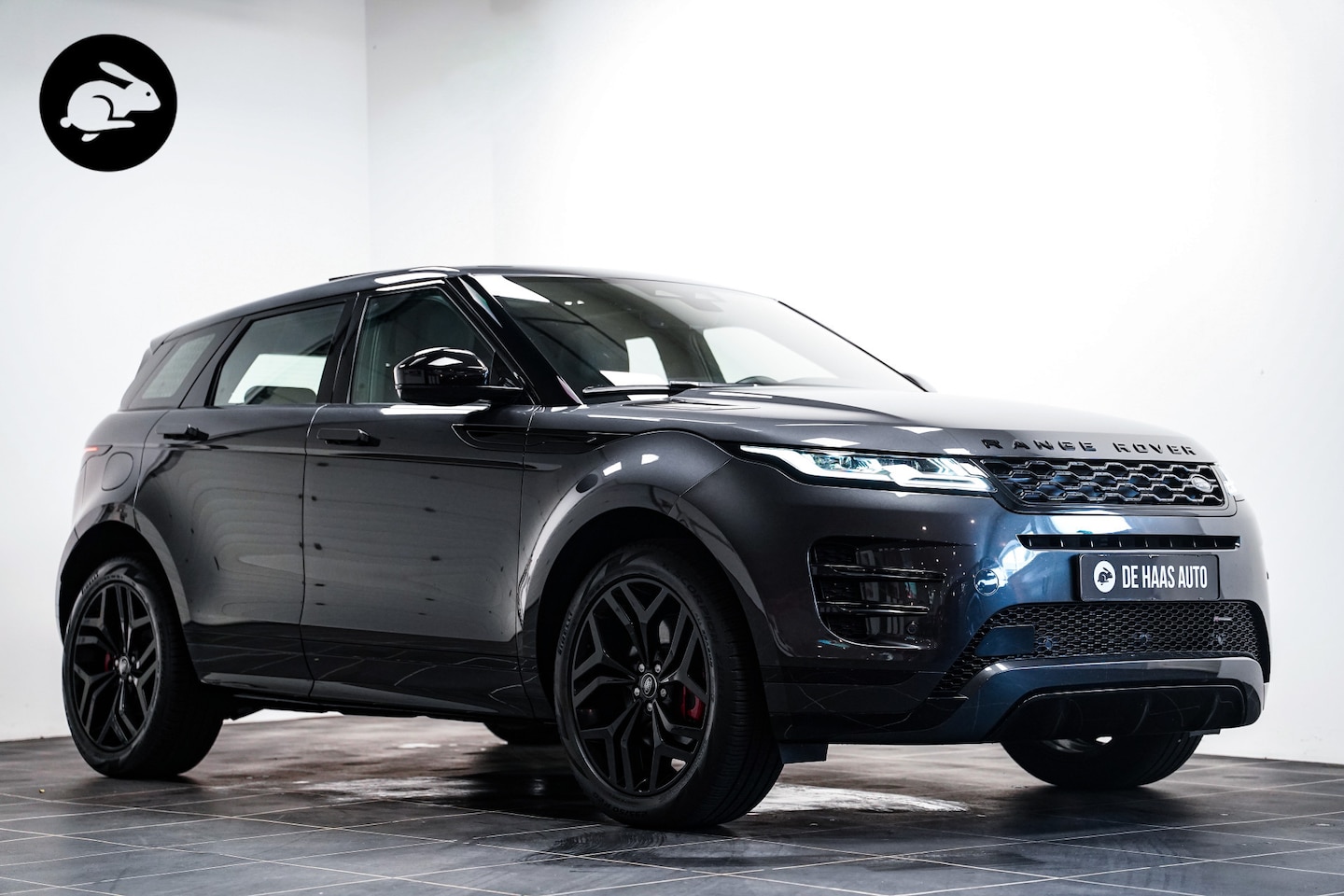 Land Rover Range Rover Evoque - 1.5 P300e AWD R-Dynamic Black ed|Pano dak|20 inch|Acc|Meridian - AutoWereld.nl