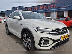 Volkswagen T-Roc - 1.5 TSI R-Line Business+ , FACELIFT , EL PANODAK , LMV19 , A UITRIJ CAM , VIRTUAL COCKPIT