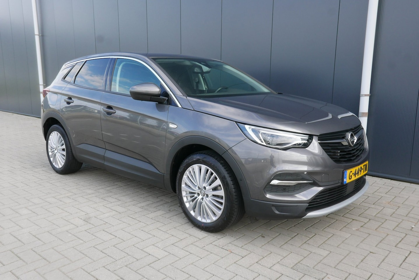 Opel Grandland X - 1.2 Turbo Innovation AUT,NAVI,CLIMA,LED,TREKHAAK. - AutoWereld.nl