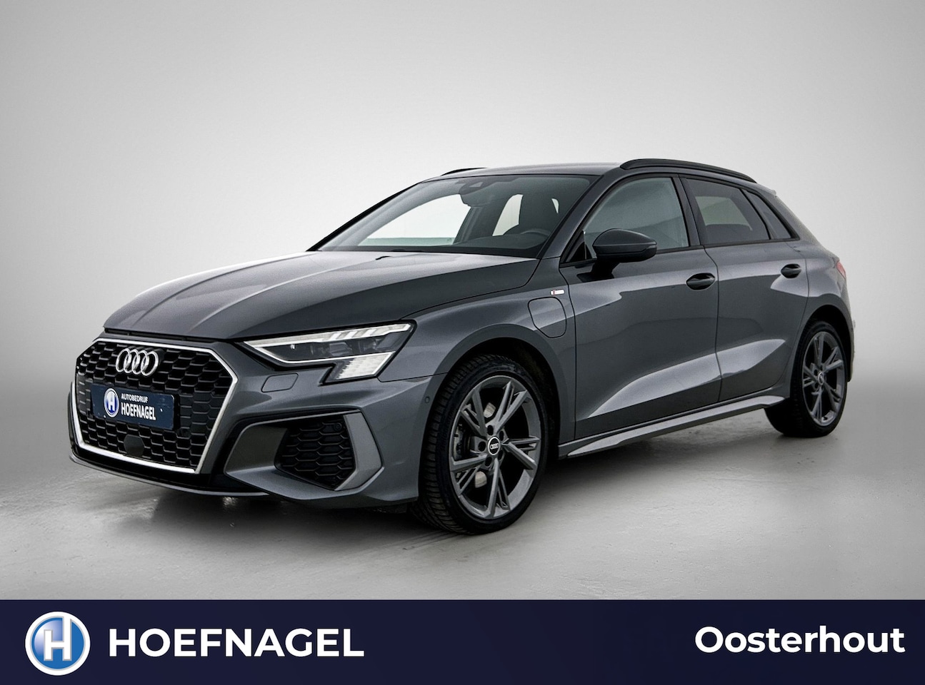 Audi A3 Sportback - 40 TFSI e S Line Automaat | Adaptive Cruise | Stoelverwarming | Navigatie | HUD | Camera | - AutoWereld.nl