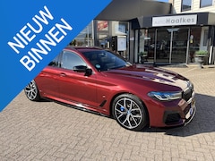 BMW 5-serie Touring - 530e Business Edition Plus Plug In hybride. Unieke kleur, unieke staat, unieke uitvoering