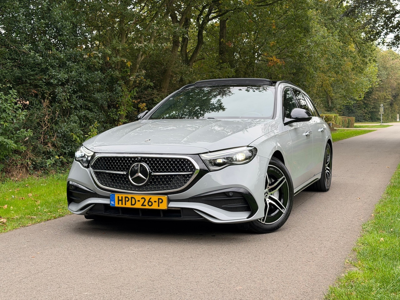 Mercedes-Benz E-klasse Estate - 300 de 4MATIC AMG Line | Superscreen | Pano | Burmester | Nightpakket | BTW | - AutoWereld.nl