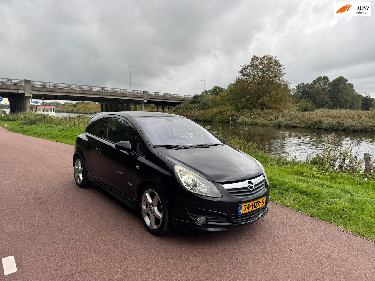 Opel Corsa - 1.4-16V Sport OPC LINE |Luxe|NW APK| - AutoWereld.nl