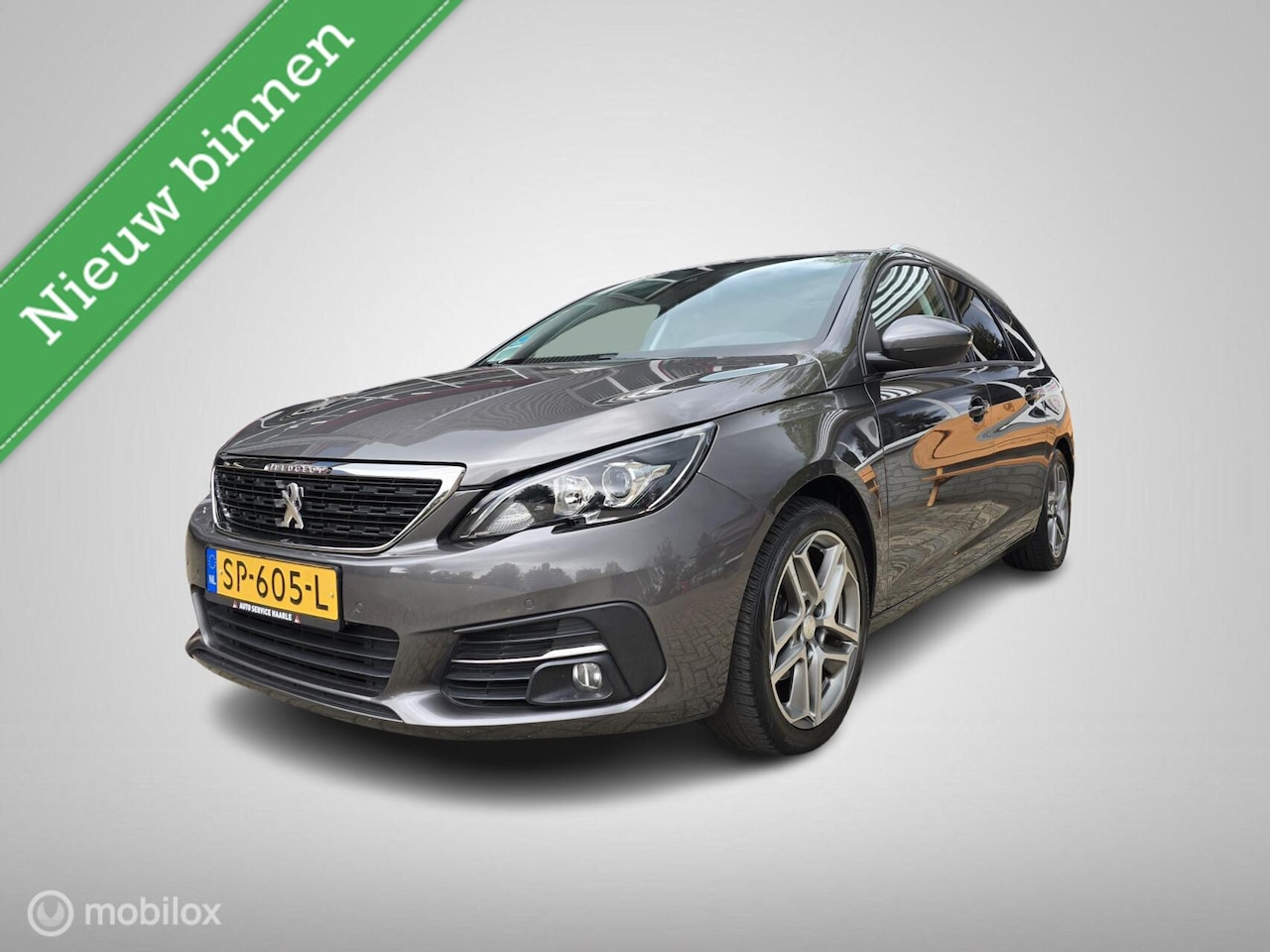 Peugeot 308 SW - 1.2 PureTech Blue Lease Executive 1.2 PureTech Blue Lease Executive - AutoWereld.nl