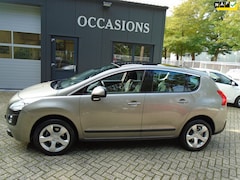Peugeot 3008 - 1.6 VTi Première