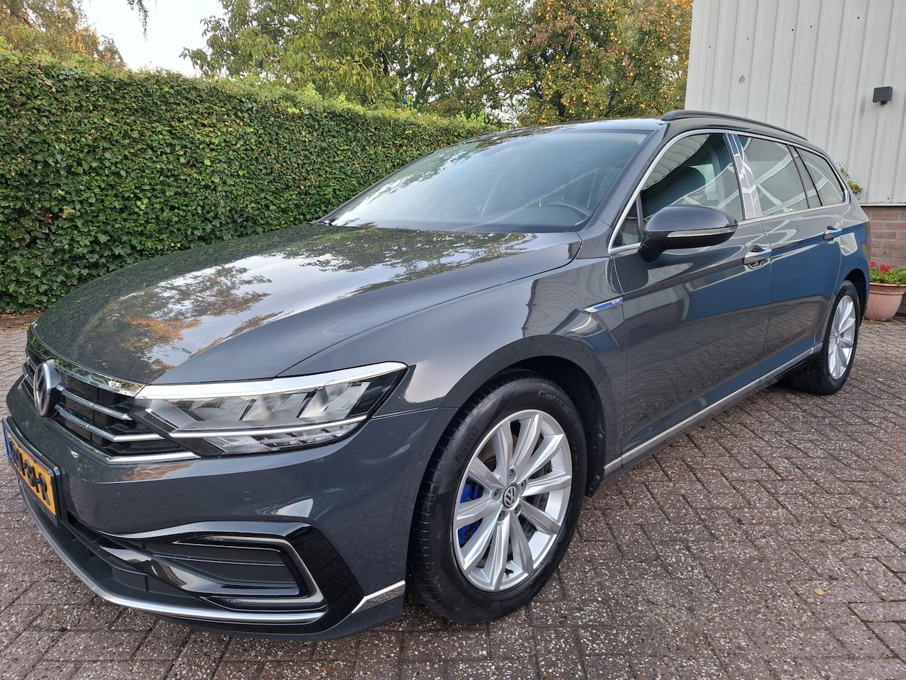 Volkswagen Passat Variant - 1.4 TSI PHEV GTE LED/CLIMAT/PDC/TREKHAAK 156PK - AutoWereld.nl