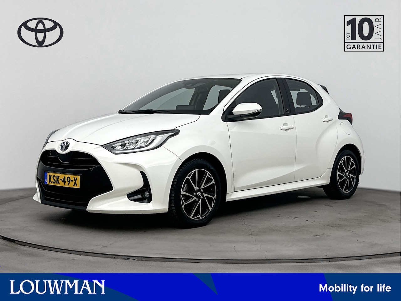 Toyota Yaris - 1.5 Hybrid 115 Active | Cruise Control Adaptief | Stoelverwarming | Achteruitrijcamera | - AutoWereld.nl