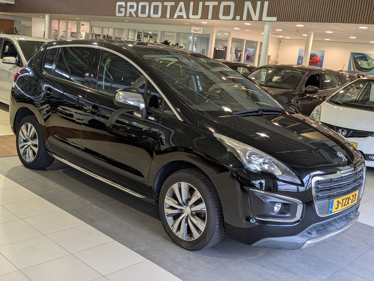 Peugeot 3008 - 1.6 THP Style Trekhaak, Cruise Control, Panoramadak - AutoWereld.nl
