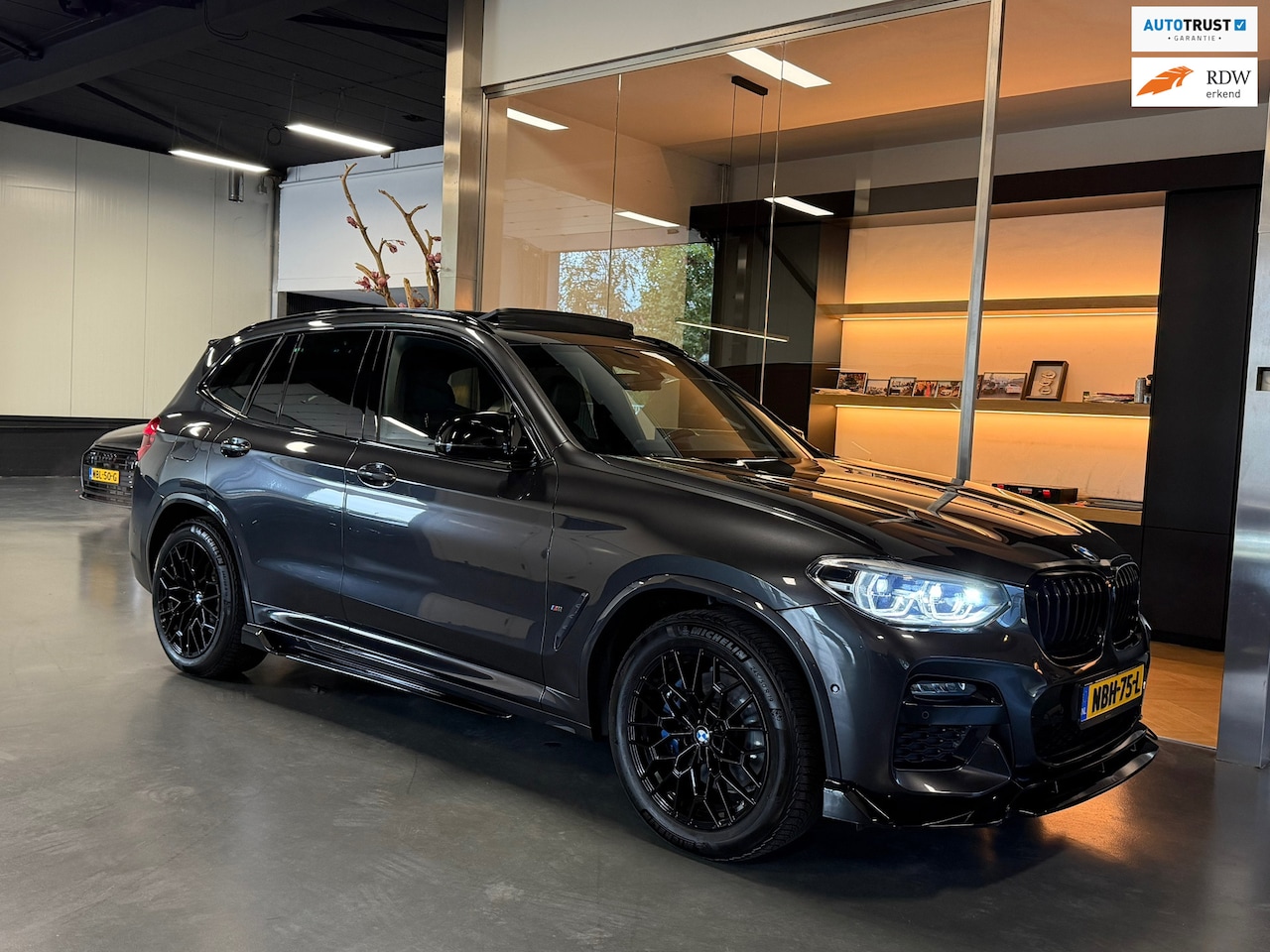 BMW X3 - XDrive30e M Pack Panorama Memory Camera - AutoWereld.nl