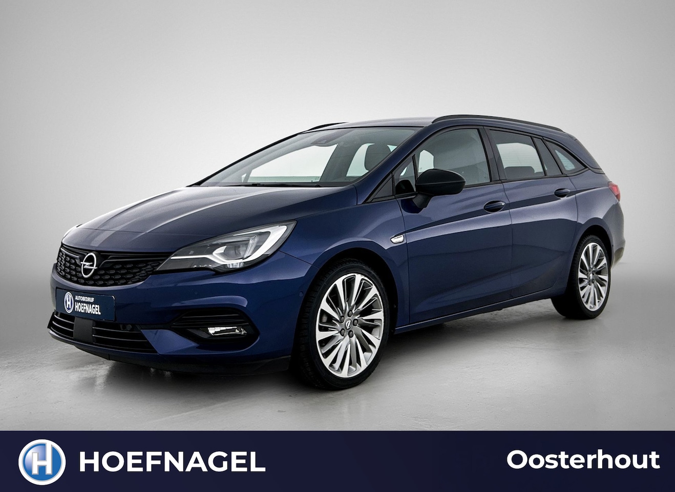 Opel Astra Sports Tourer - 1.4 Ultimate Automaat | Cruise Control | Stoelverwarming/-Verkoeling | BOSE | LEDER | Came - AutoWereld.nl