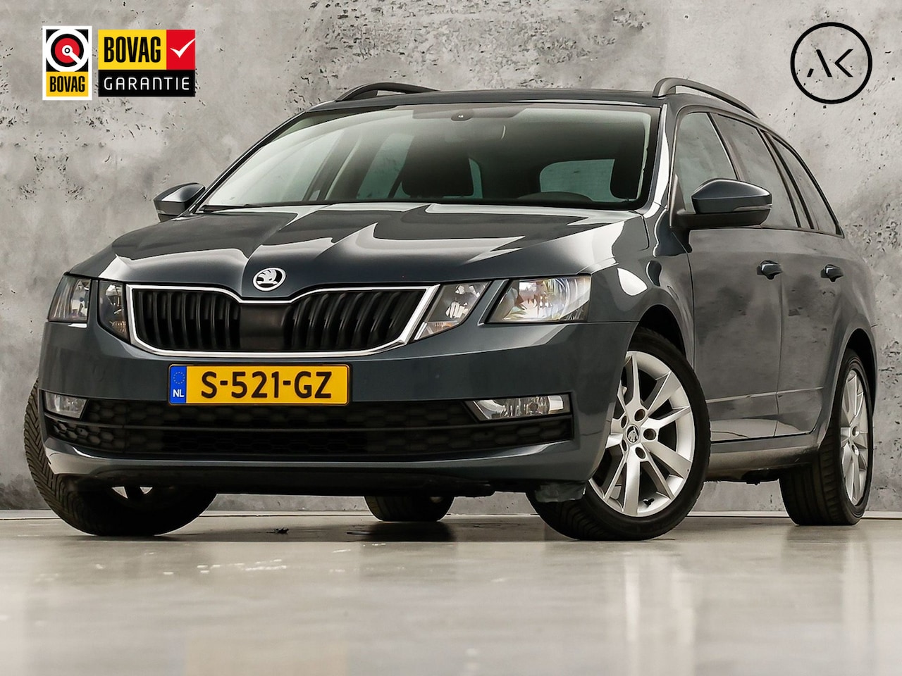Skoda Octavia Combi - 1.0 TSI Greentech Clever Sport Automaat (PANORAMADAK, APPLE CARPLAY, GROOT NAVI, CLIMATE, - AutoWereld.nl