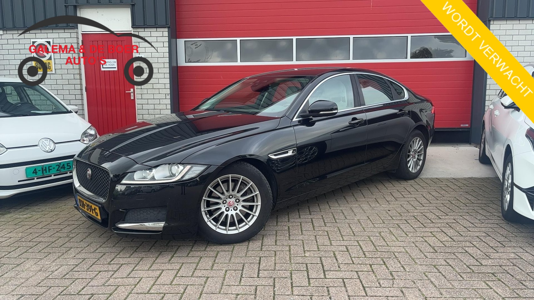Jaguar XF Portfolio - 2.0d DEALER OH / TREKHAAK / XENON / NAVI / CAMERA / PDC / BLUETOOTH / CRUISE / NL-AUTO - AutoWereld.nl