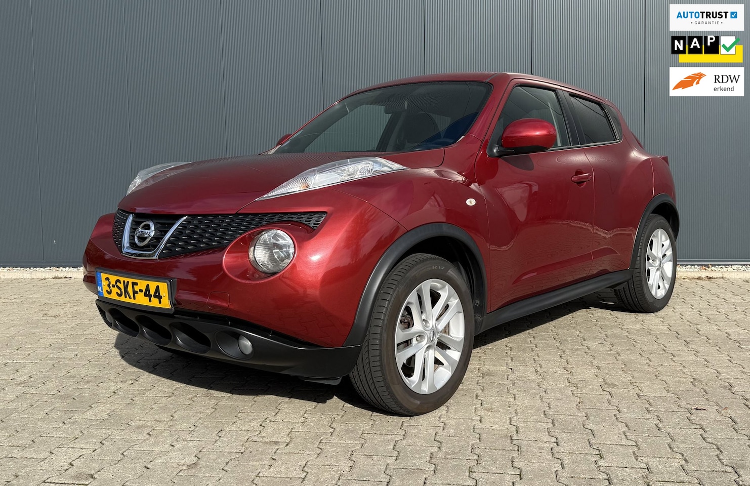 Nissan Juke - 1.6 Acenta Airco Cruise Trekhaak NAP 133.000 km - AutoWereld.nl