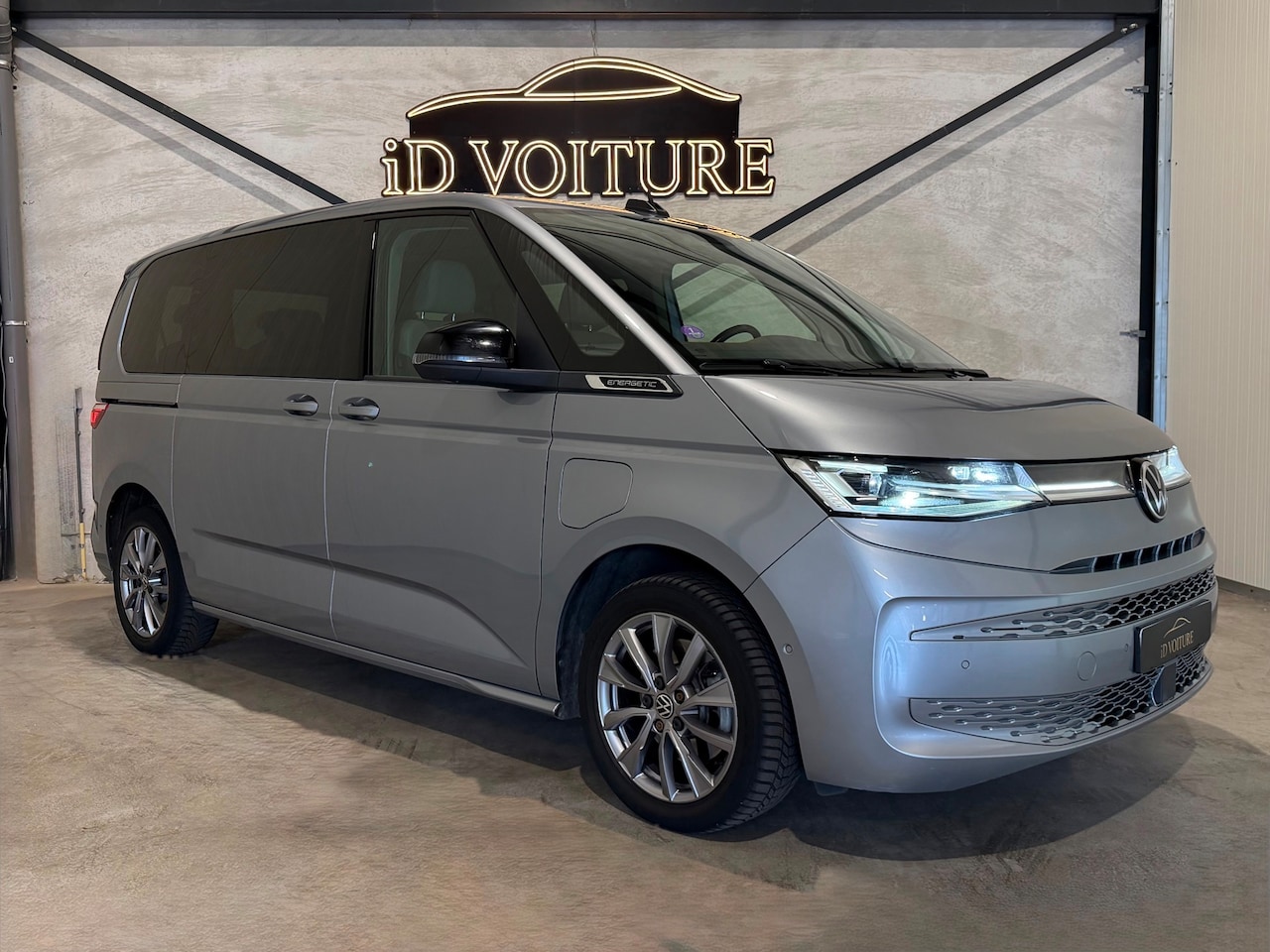 Volkswagen Multivan - 1.4 eHybrid Energetic 7 pers. 360CAM TREKHAAK APPLE CARPLAY - AutoWereld.nl