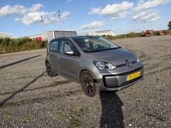 Volkswagen Up! - 1.0 BMT high up 2018 Nwe model. Airco 5drs