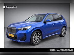 BMW iX1 - eDrive20 67 kWh M Sport | Camera | Afneembare trekhaak | Comfort Access | Driving Assistan
