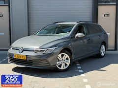 Volkswagen Golf Variant - 1.5 eTSI B+ | ACC | Aut | Stoelverw | Af Trekhaak | Stuurverwarming