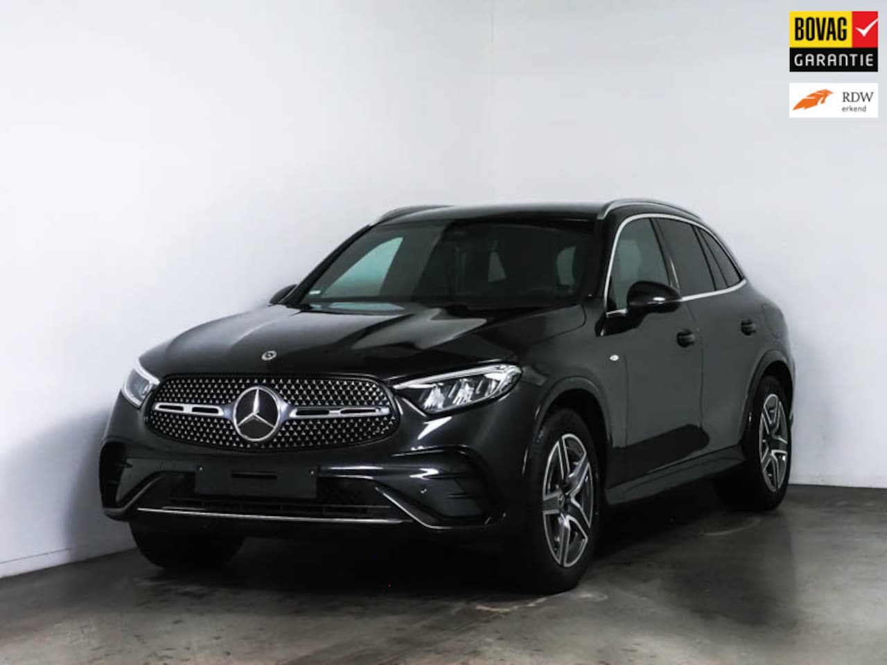 Mercedes-Benz GLC-klasse - 300e 4MATIC AMG Line automaat Advanced plus , Luchtvering , Gestuurde achteras , stoelen m - AutoWereld.nl