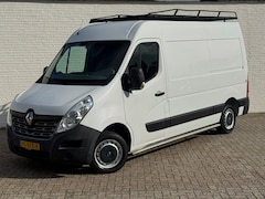 Renault Master - T33 2.3 dCi L2H2 Airco Cruise Trekhaak Camera Inrichting Imperial