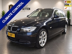 BMW 3-serie Touring - 318i 2.0 Excutive Navi/Cruise