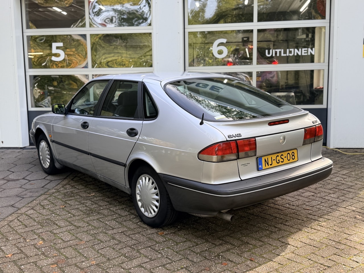 saab-900-2-0-2-0.jpg