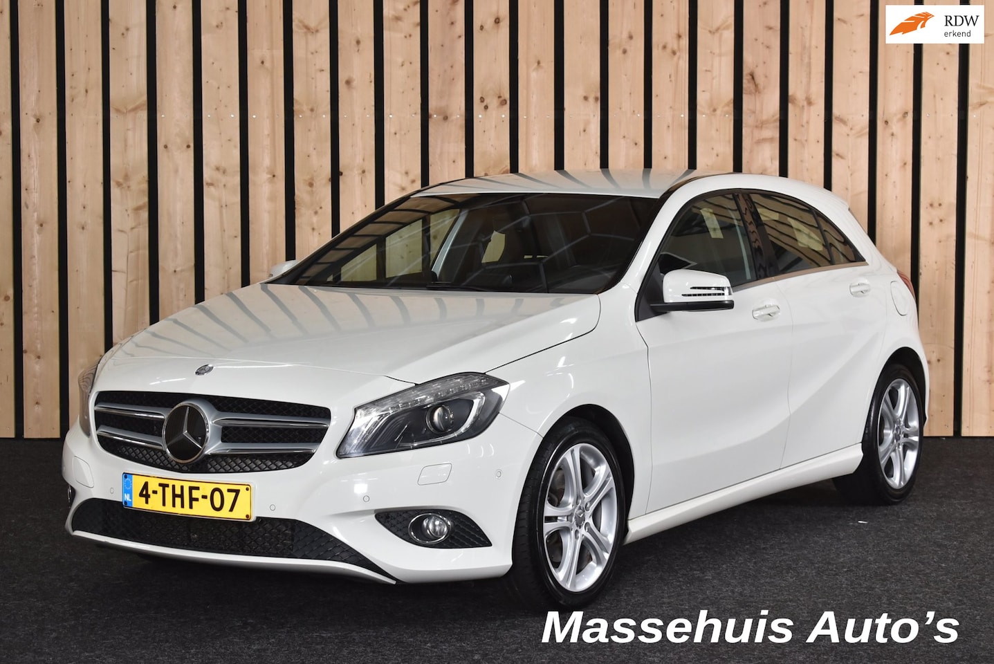 Mercedes-Benz A-klasse - 180 Prestige Led Navi Sportstoelen + Nwe APK - AutoWereld.nl