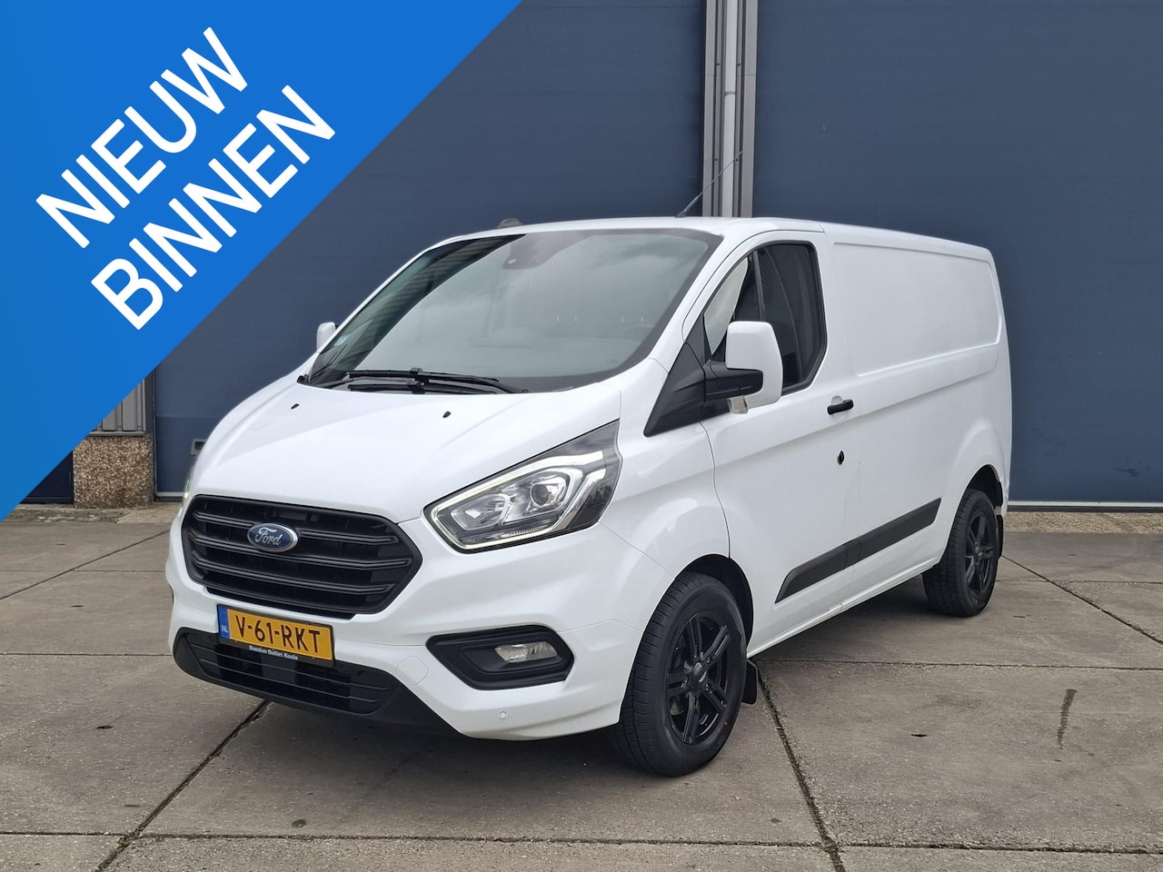 Ford Transit Custom - 280 2.0 TDCI L2H1 Trend AIRCO / CRUISE CONTROLE / 3 ZITS / AUTOMAAT / EURO 6 - AutoWereld.nl
