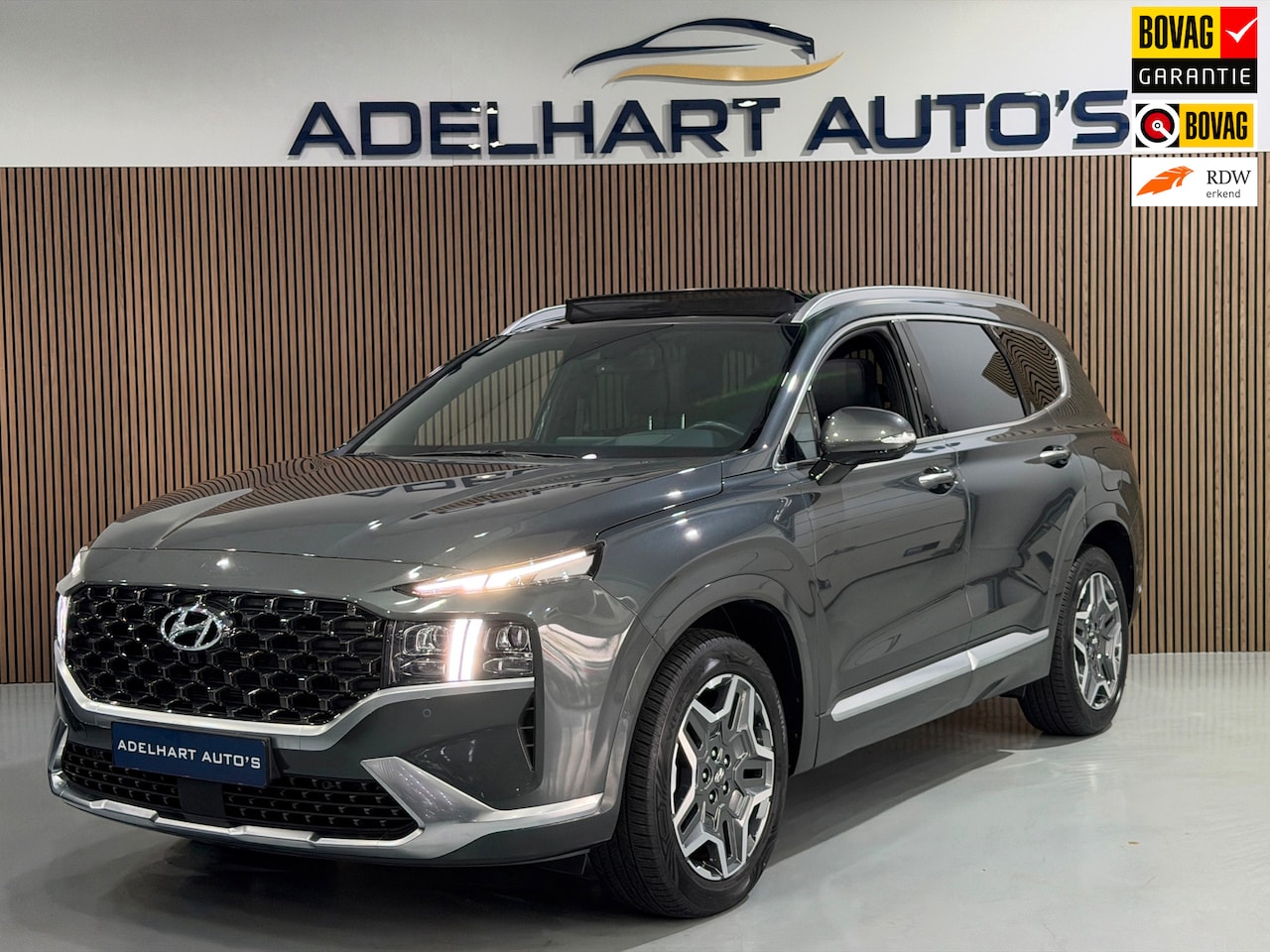 Hyundai Santa Fe - 1.6 T-GDI PHEV Premium Plus Sky 7pers / Panorama dak / Lederen interieur / Elektrische Sto - AutoWereld.nl
