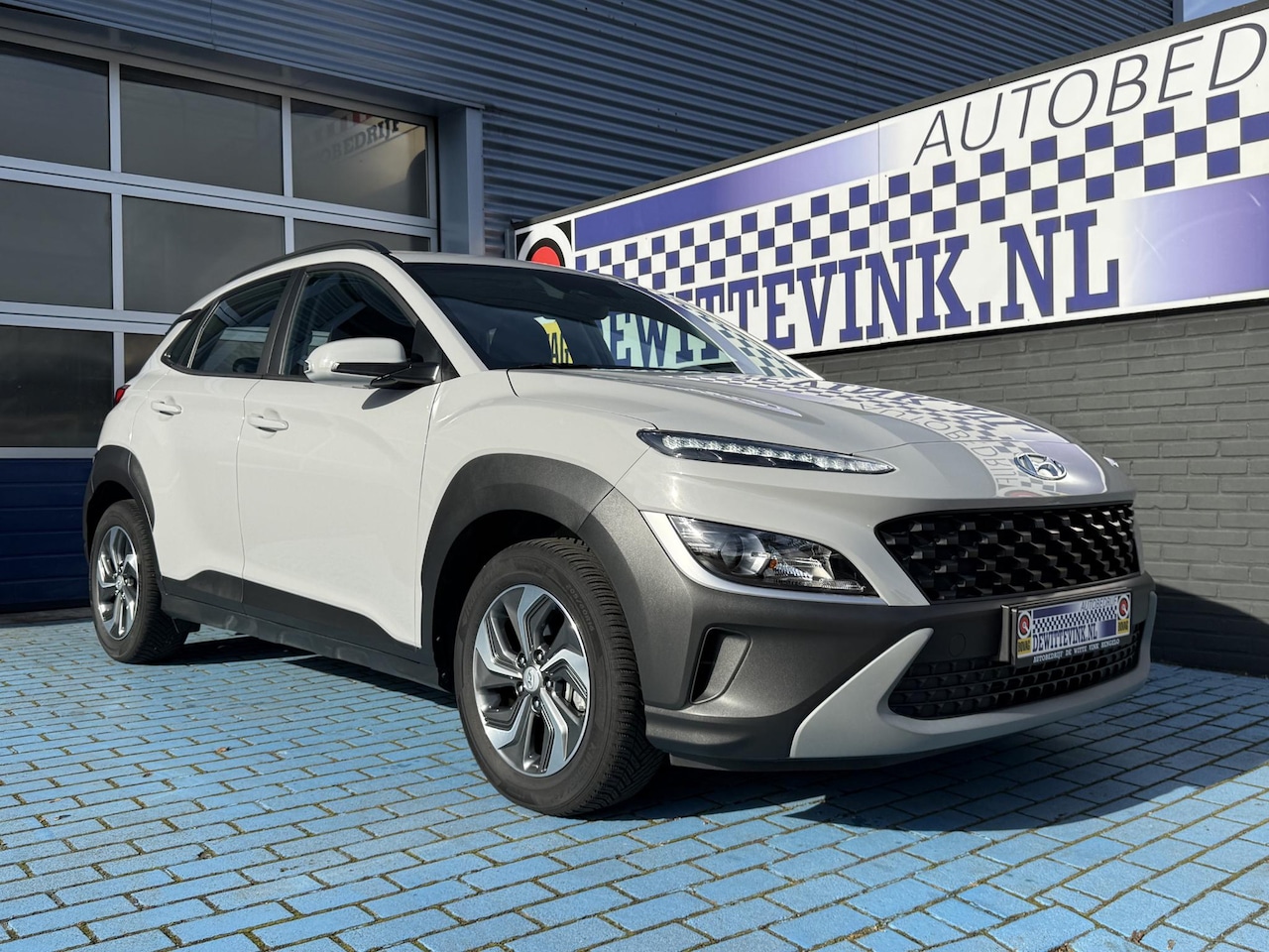 Hyundai Kona - 1.6 GDI CRUISE STOEL+STUUR VERW. TREKHAAK - AutoWereld.nl
