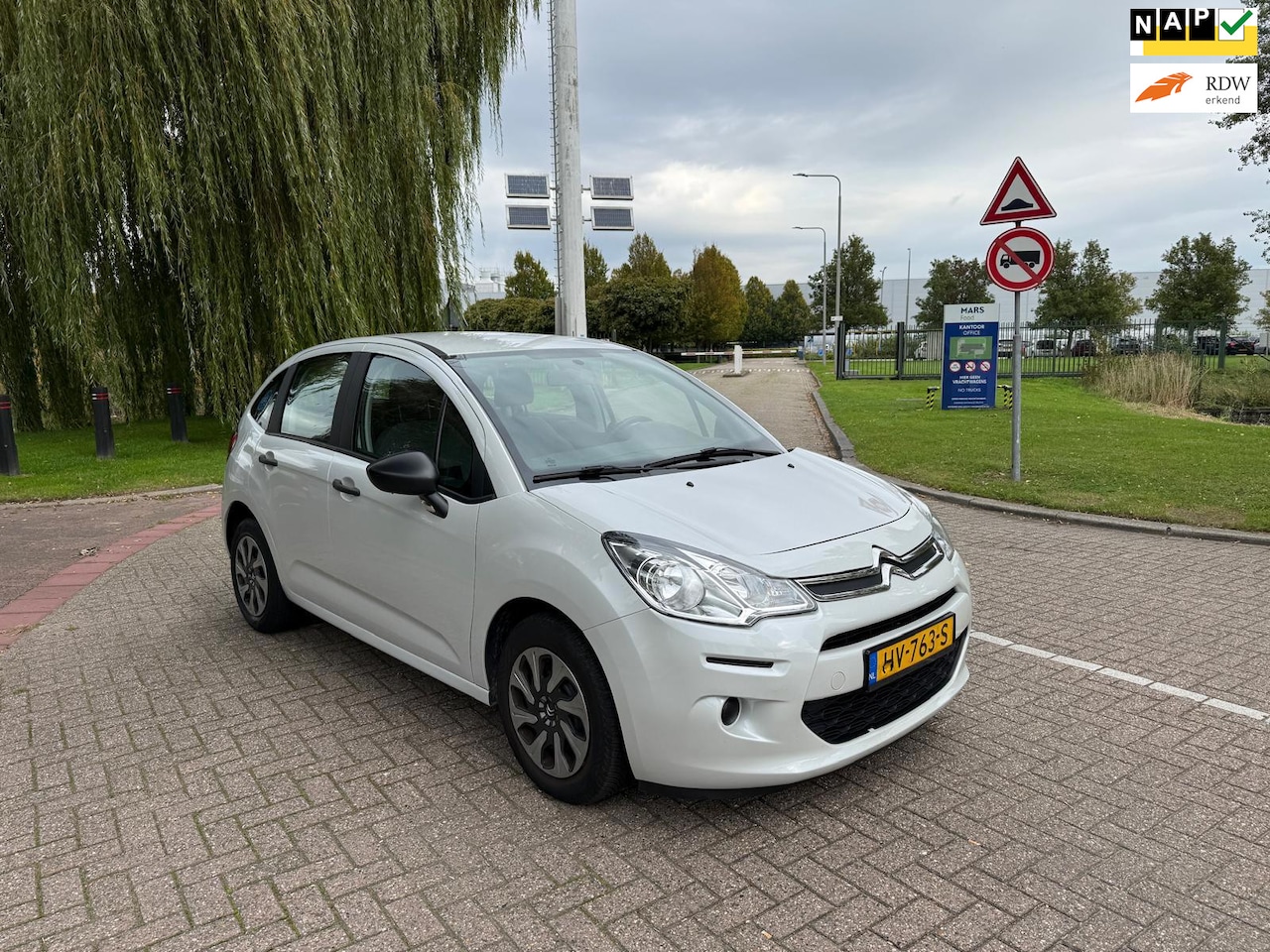 Citroën C3 - 1.0 PureTech Attraction 1.0 PureTech Attraction - AutoWereld.nl