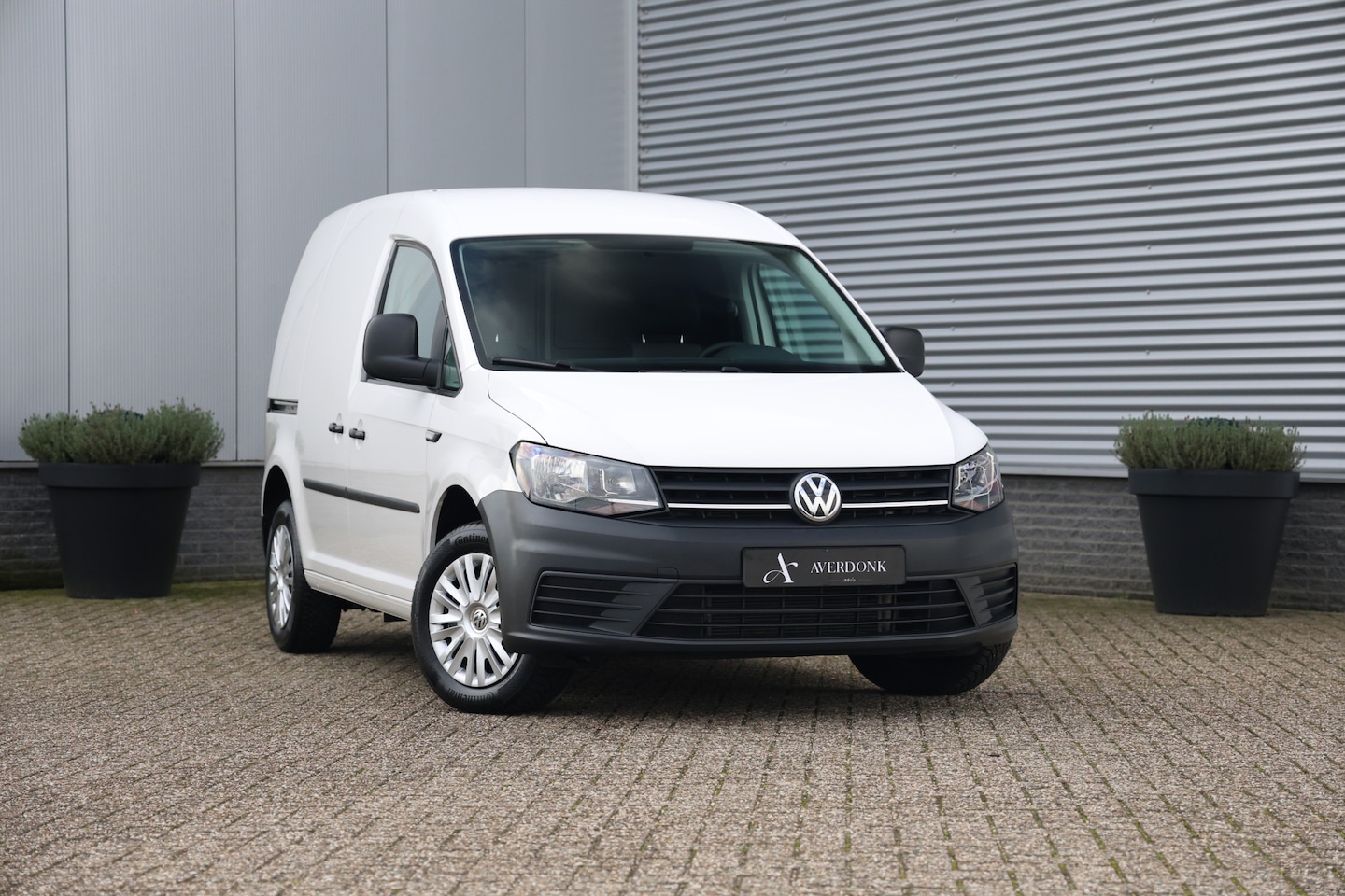 Volkswagen Caddy - 1.2 TSI L1H1 BMT Airco|4S Band|Dealeronderhouden - AutoWereld.nl