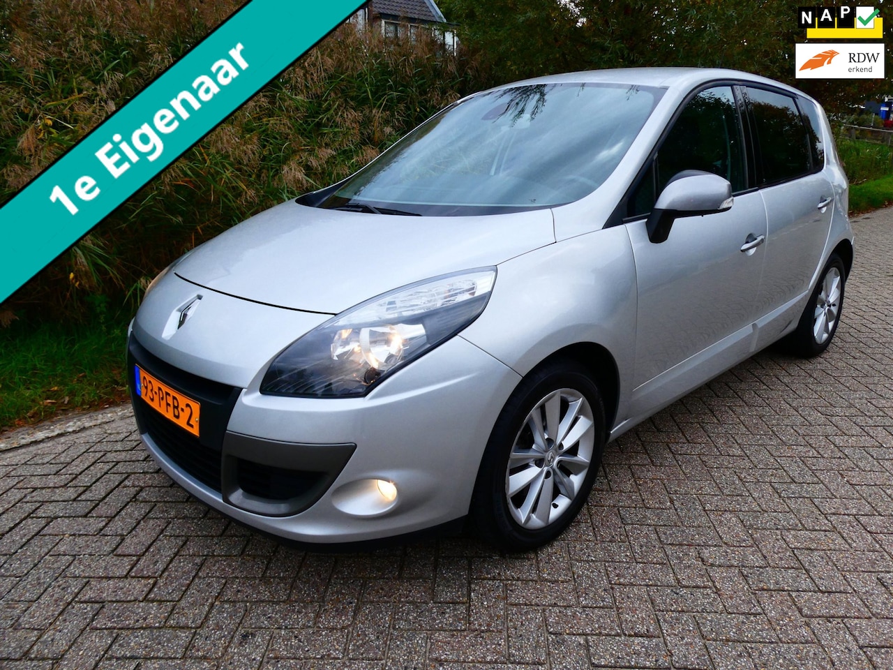 Renault Scénic - 1.4 TCE 131pk 1e eig. Clima Cruise Navi Trekhaak 1300kg - AutoWereld.nl