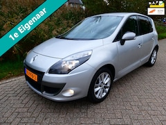 Renault Scénic - 1.4 TCE 131pk 1e eig. Clima Cruise Navi Trekhaak 1300kg