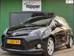 Toyota Yaris - 1.5 Full Hybrid Aspiration|Automaat|Panoramadak|Navigatie|Camera|CruiseControl|Climatronic