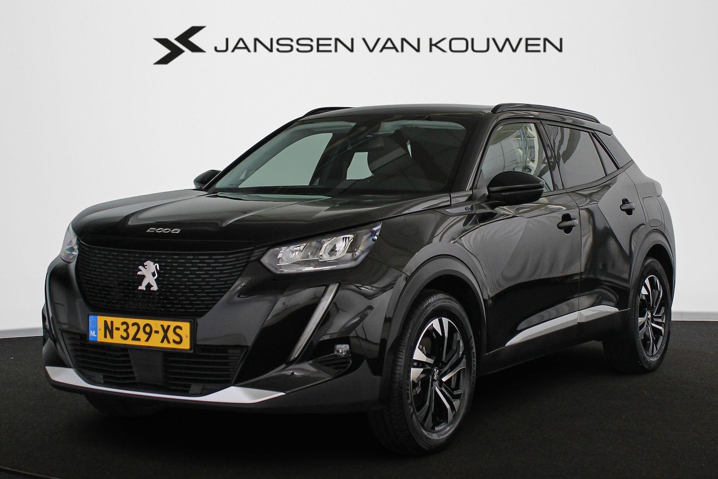 Peugeot e-2008 - EV Allure Pack 50 kWh Camera Adaptieve Cruise Apple CarPlay - AutoWereld.nl