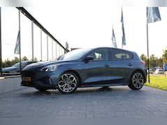 Ford Focus - 1.0 EcoBoost 125pk ST-Line Business