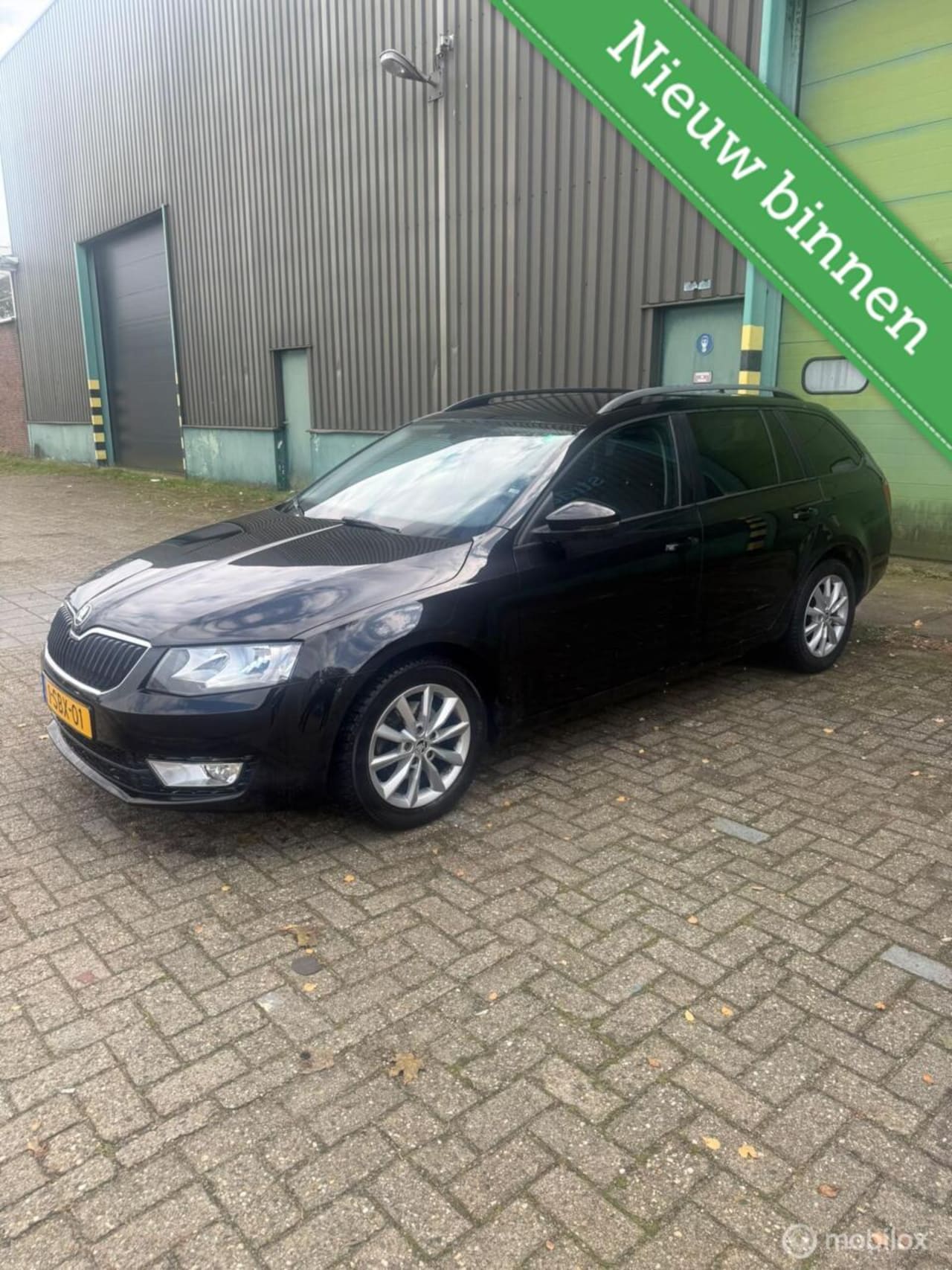 Skoda Octavia Combi - 1.2 TSI Greentech Ambition Businessline 1.2 TSI Greentech Ambition Businessline - AutoWereld.nl