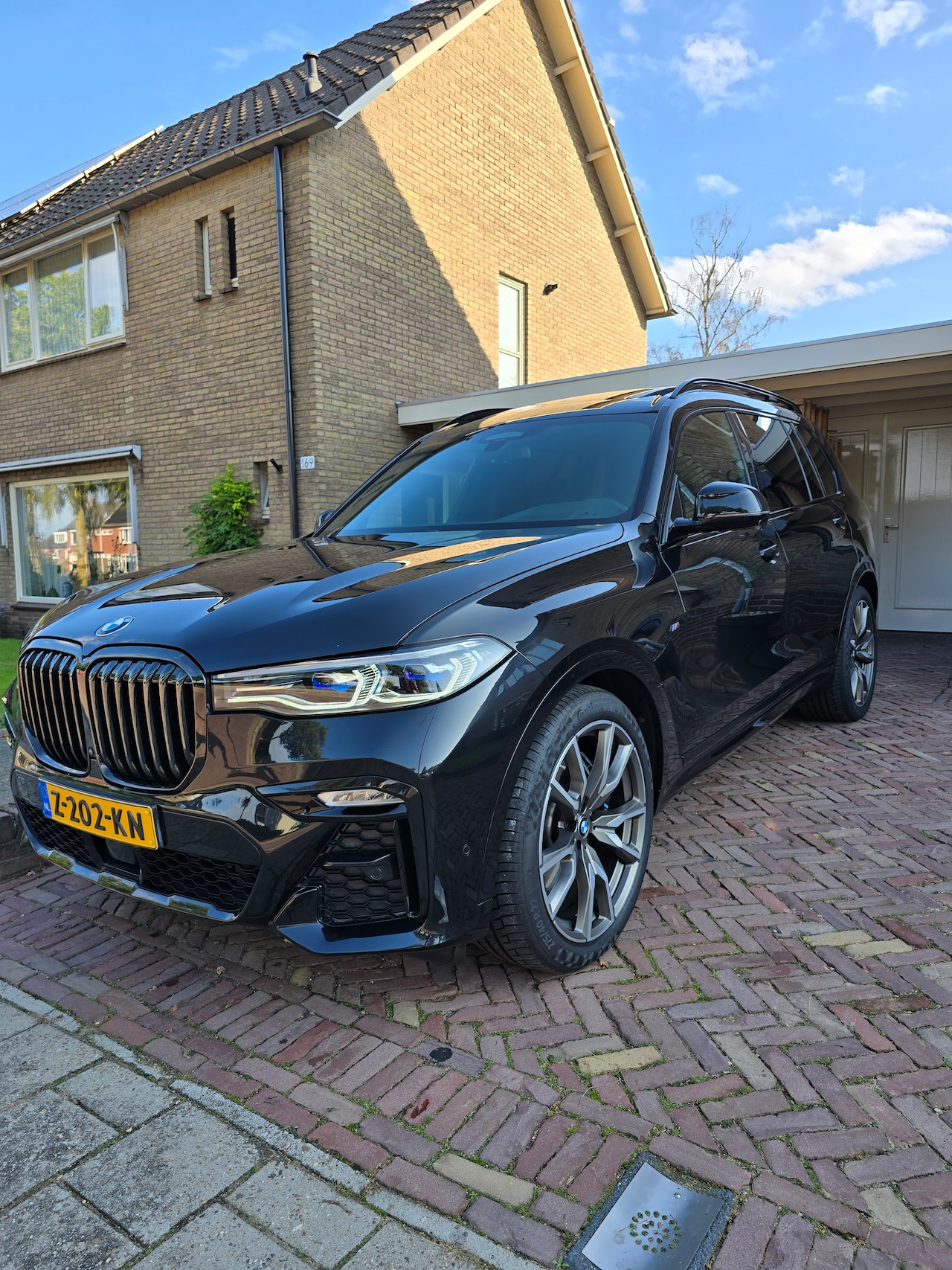 BMW X7 - M50i xDrive High Executive BMW X7 M50i | 530 PK V8 | 7-P | Sky Lounge | BMW Garantie - AutoWereld.nl