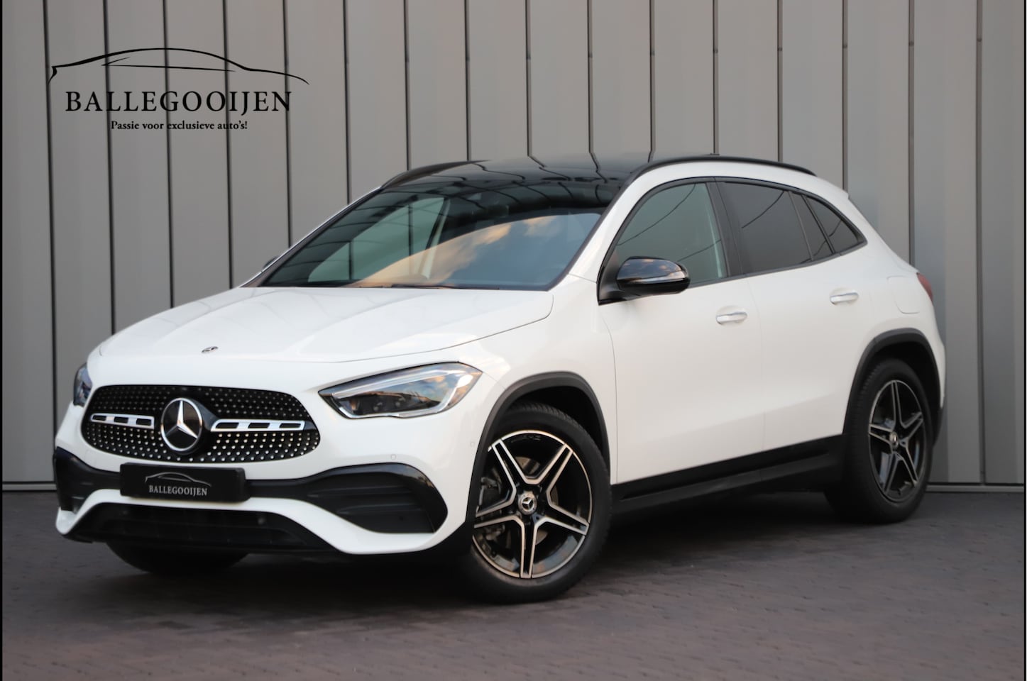 Mercedes-Benz GLA-Klasse - 200 AMG | 163PK | Pano | Memory | Keyless-go | Sfeerverlichting | Multibeam | Widescreen | - AutoWereld.nl
