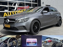 Mercedes-Benz A-klasse - 180 BlueEfficiency URBAN - Navigatie I Airco I PDC I Sport interieur & 19 inch Velgen I De